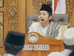 Gus Iqdam: Jangan Pernah Merasa Rendah Diri