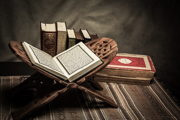 Al-Qur’an Itu Mudah Dihafalkan, Namun Mengapa Tidak Semua  Umat Islam Hafal Al-Qur’an?