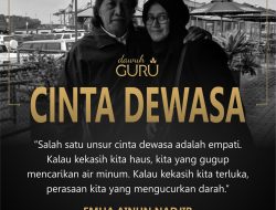 Nasihat Mbah Nun tentang Unsur Utama dalam Cinta