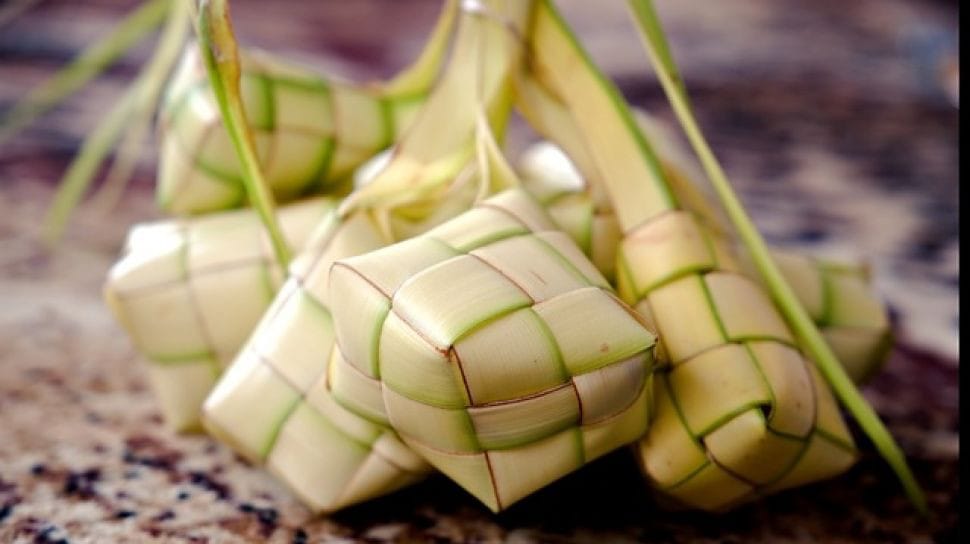 Mengapa Ketupat Selalu Jadi Simbol Idul Fitri di Indonesia? | Sumber gambar sinarmasland.com
