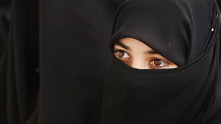 Tren Hijrah dan Fenomena Ustaz Selebitri