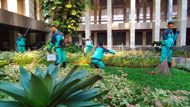 Hubungan Cleaning Service dengan Facility Management Modern