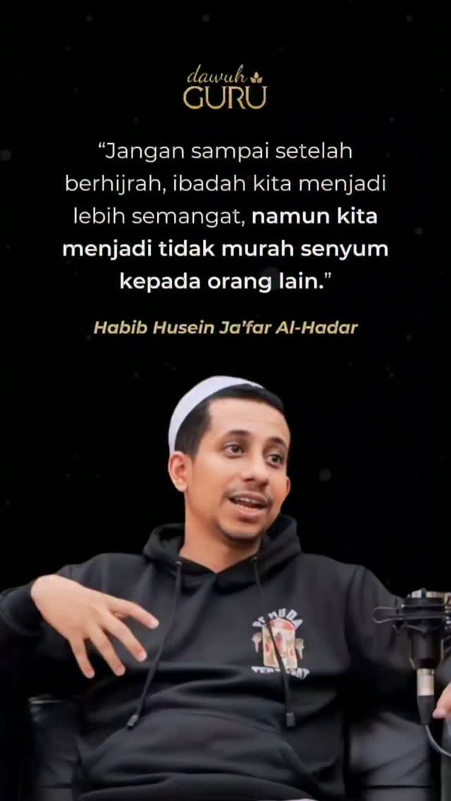 Ilustrasi kajian Islam dan refleksi hijrah tentang akhlak dan senyuman