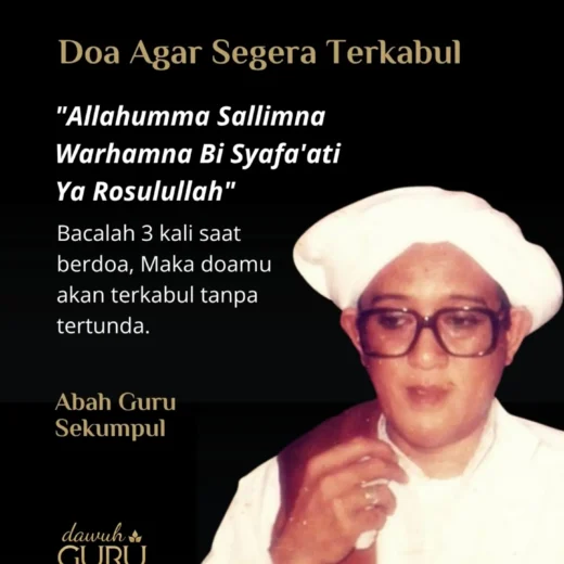 Ilustrasi kaligrafi dan kitab atau suasana pengajian ulama