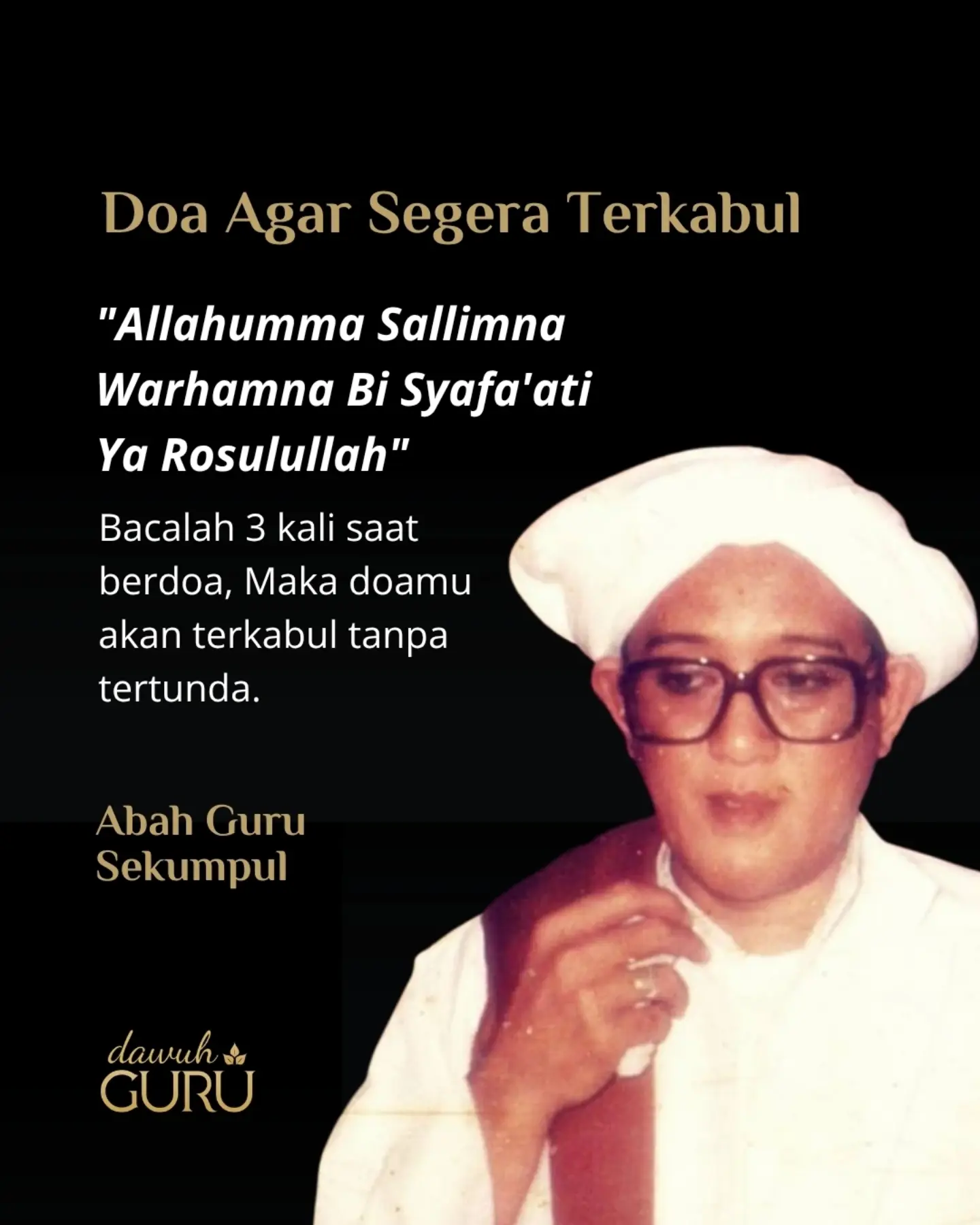 Ilustrasi kaligrafi dan kitab atau suasana pengajian ulama